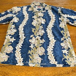 Kane Malia Made in Hawaii floral shirt.  Excellent condition. Size XL.
